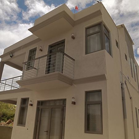 Villa With 4 Bedrooms In Pereybere, With Private Pool, Enclosed Garden Кеп-Малеру Екстер'єр фото